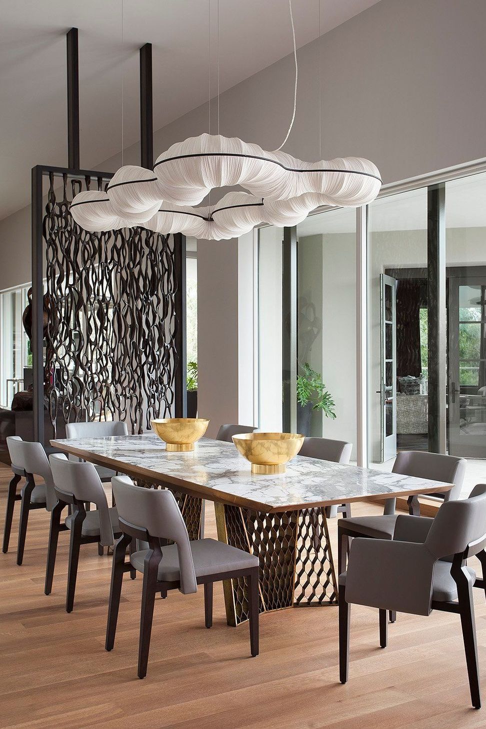 imgi5Lake-Austin-residence-dining-room.jpg
