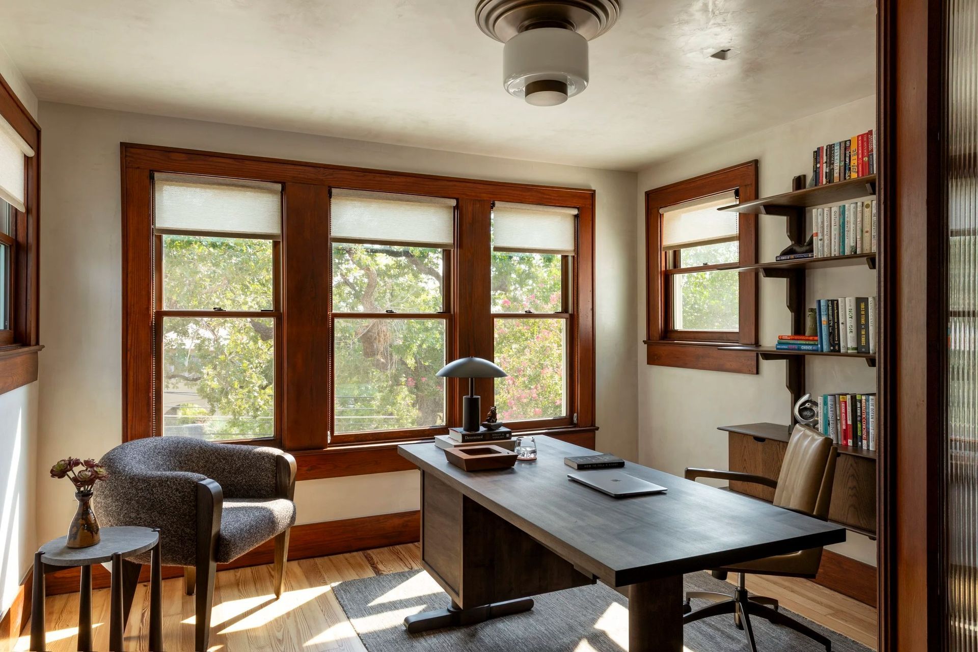 imgi6119W9Office.jpg