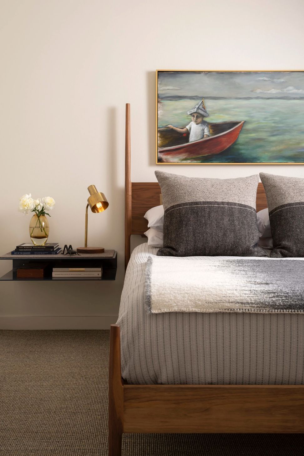 imgi68GuestBedroom.jpg