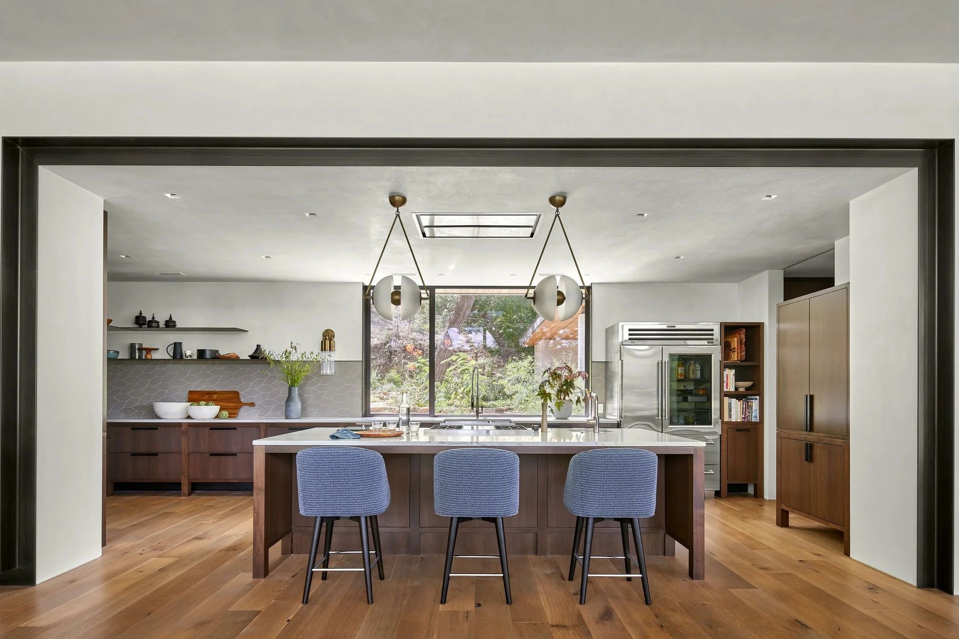imgi7Kitchenwideview.jpg