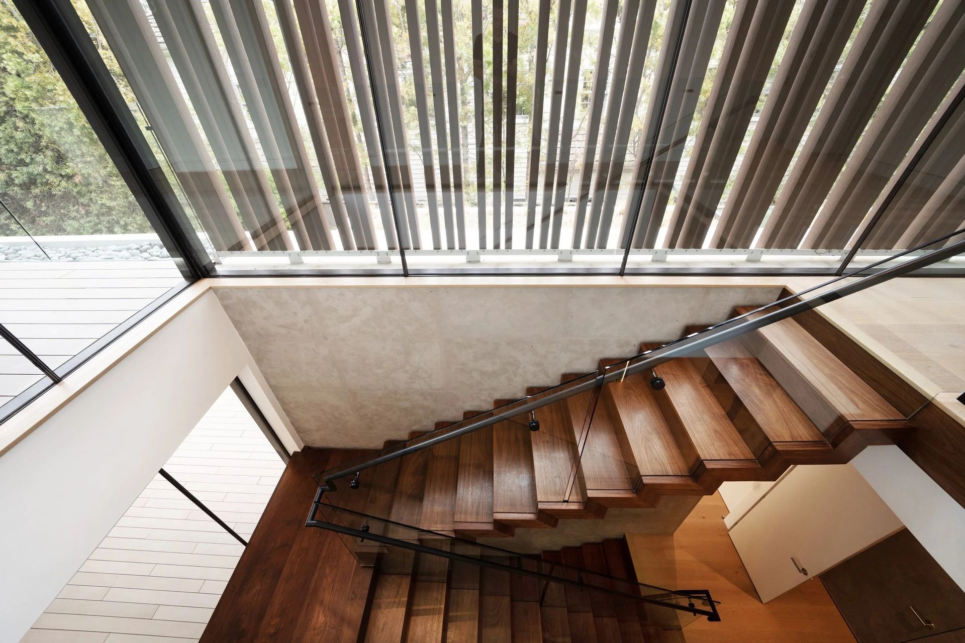 imgi8STAIR.jpg