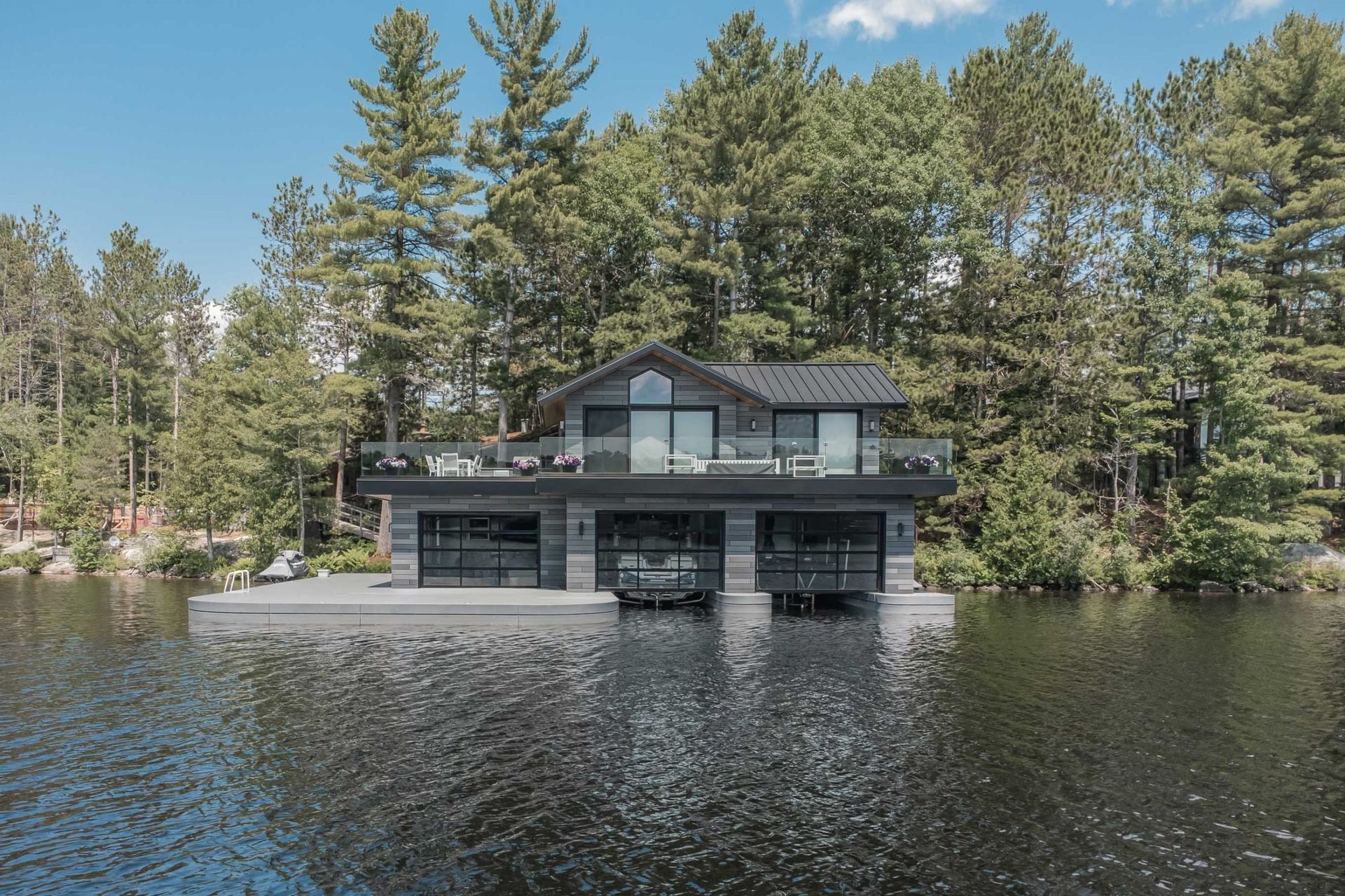 imgi8whiteside-boathouse-1-scaled.jpg