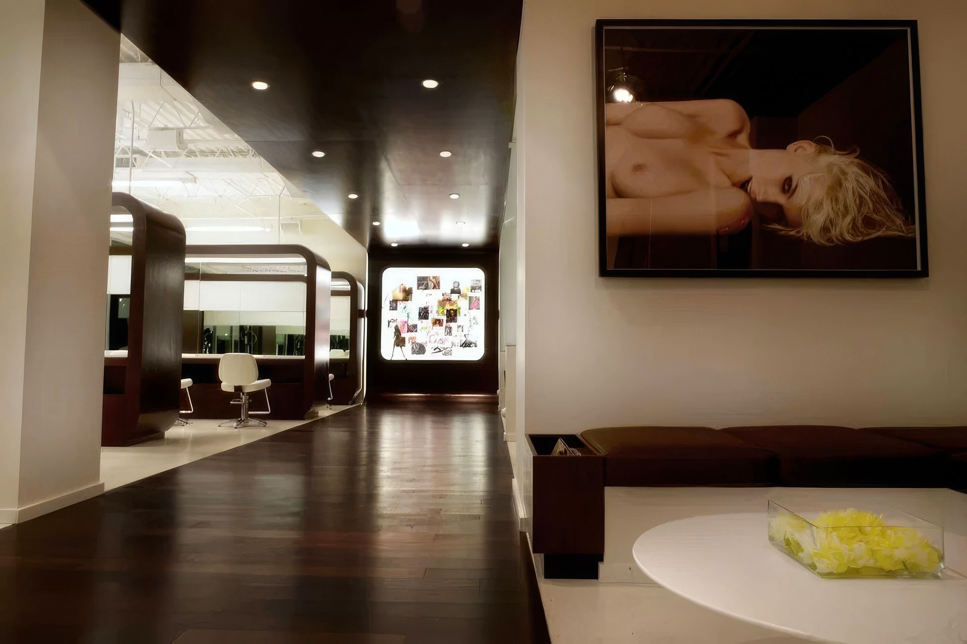 sally-hershberger-salon-35-1030x685-ap-compressed-upscaled-by-Replicate.jpg