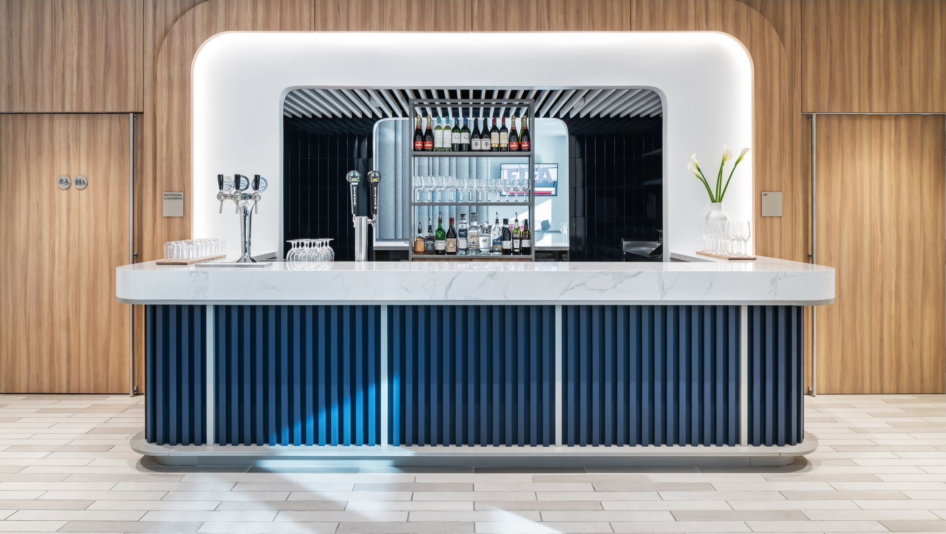 Air France Lounge at SFO banner