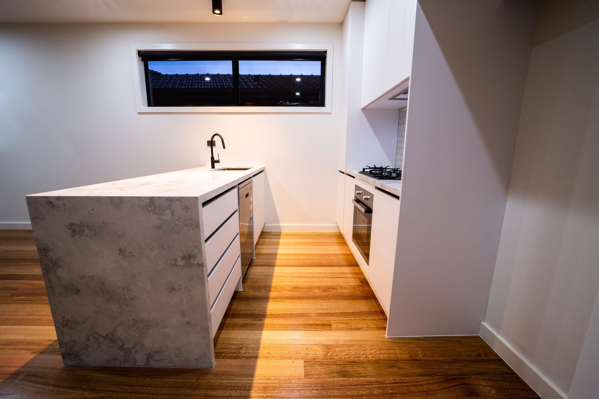 Fifth Altona North