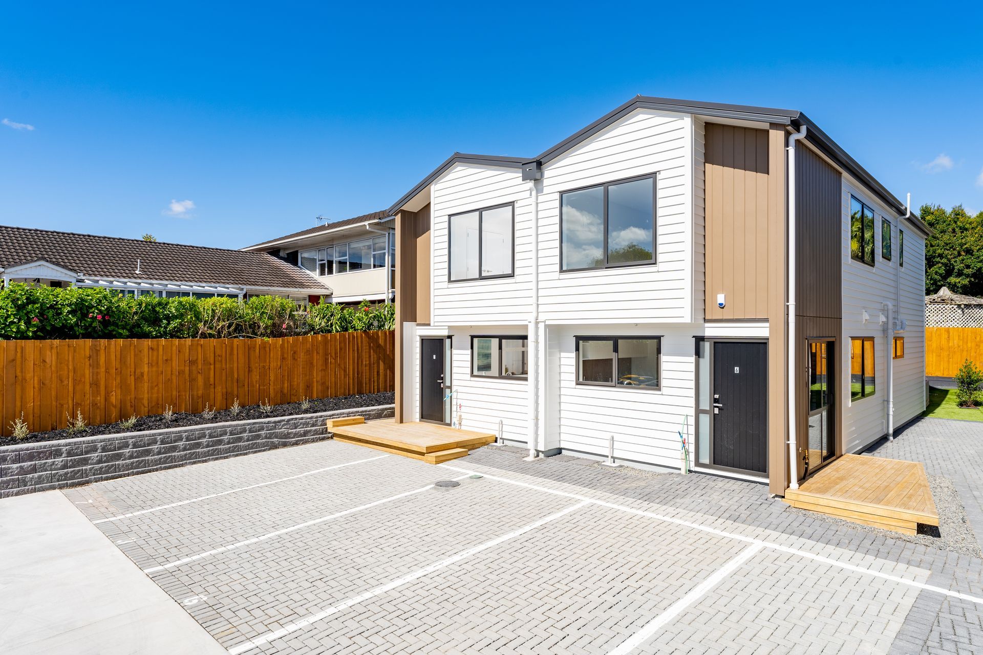 Te Atatu Peninsula Townhouse