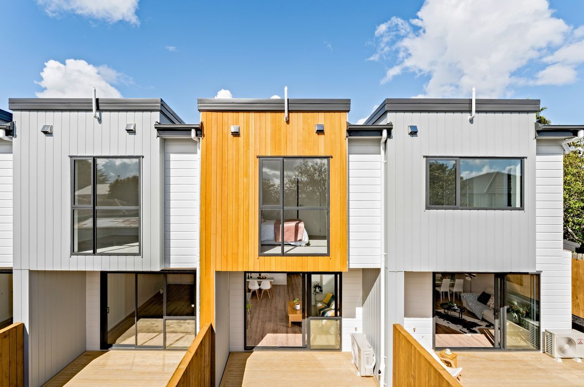Te Atatu Peninsula Townhouse