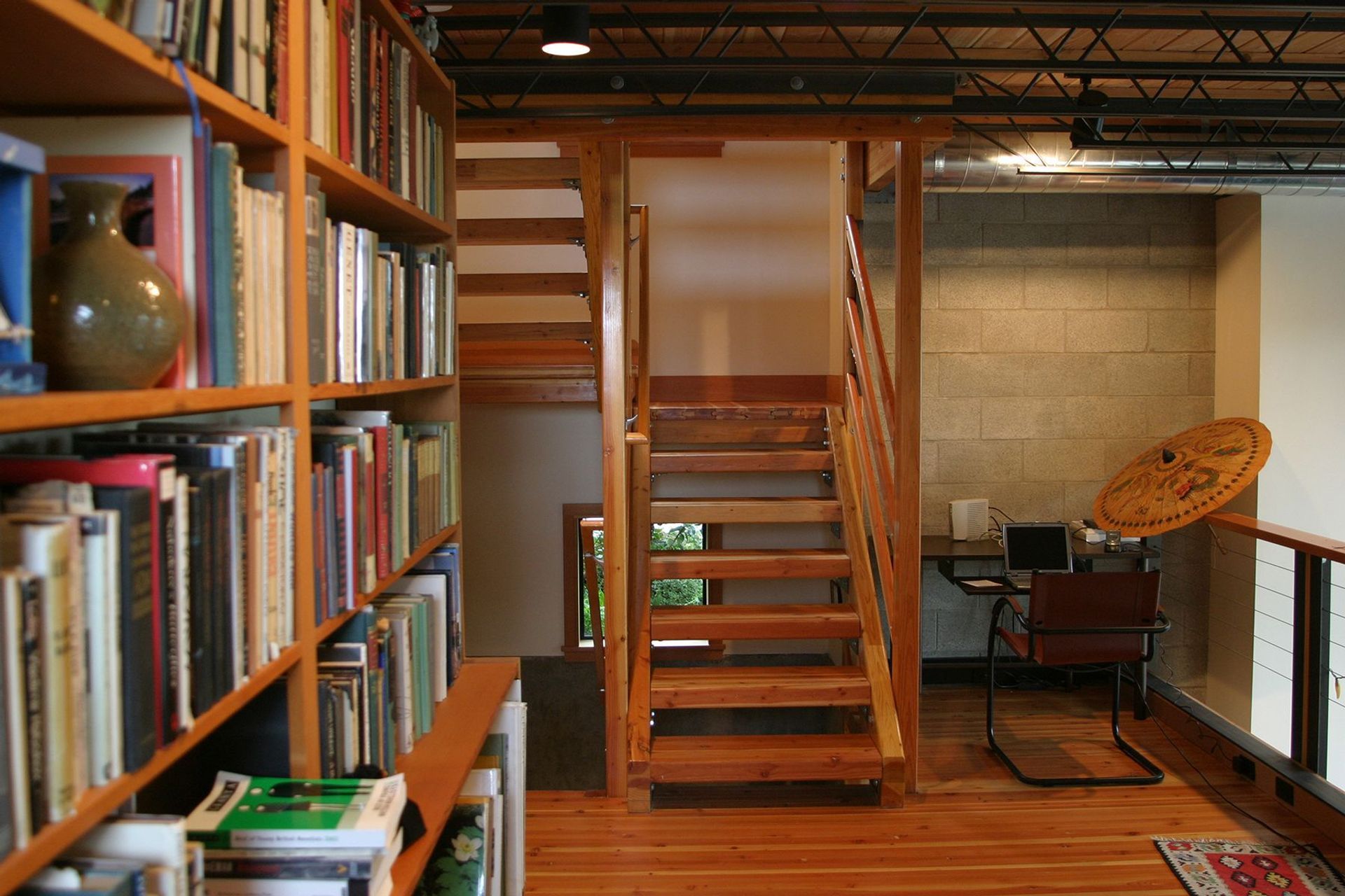 Fremont-LoftsJA-MultifamilyPhoto-by-Ray-JohnstonLoft-Stair.jpg