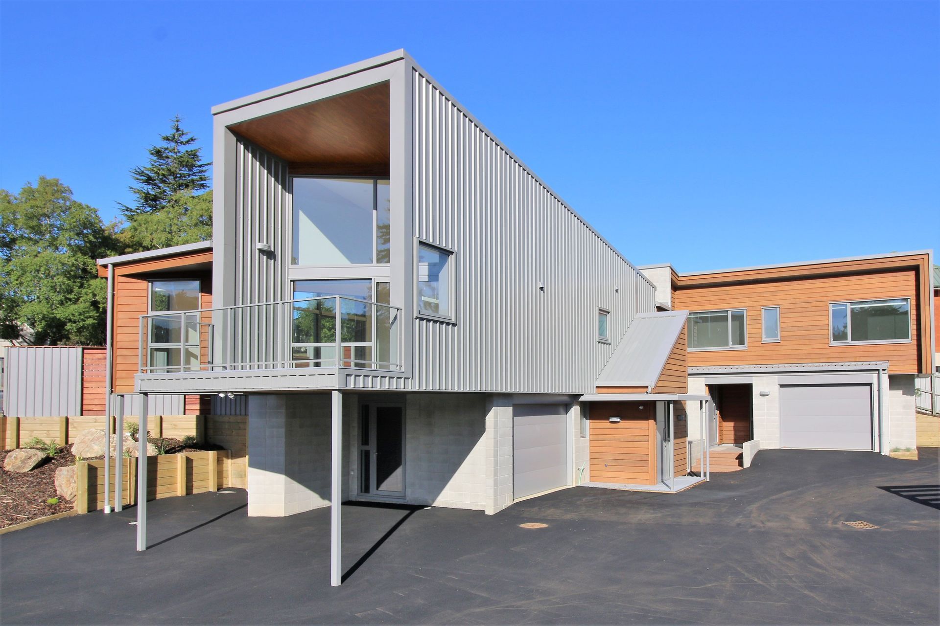 Duplex Townhouse
