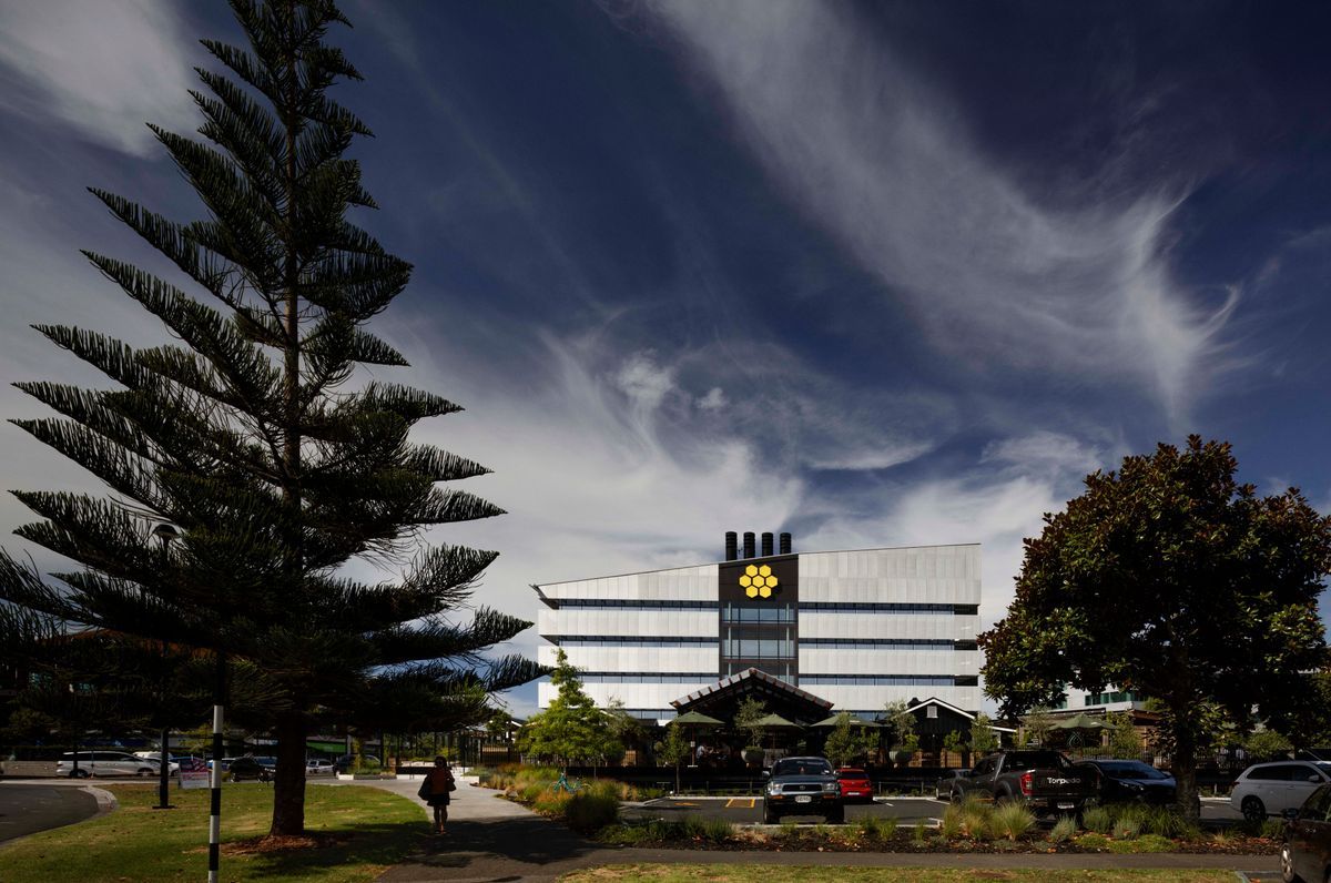 B:Hive Smales Farm