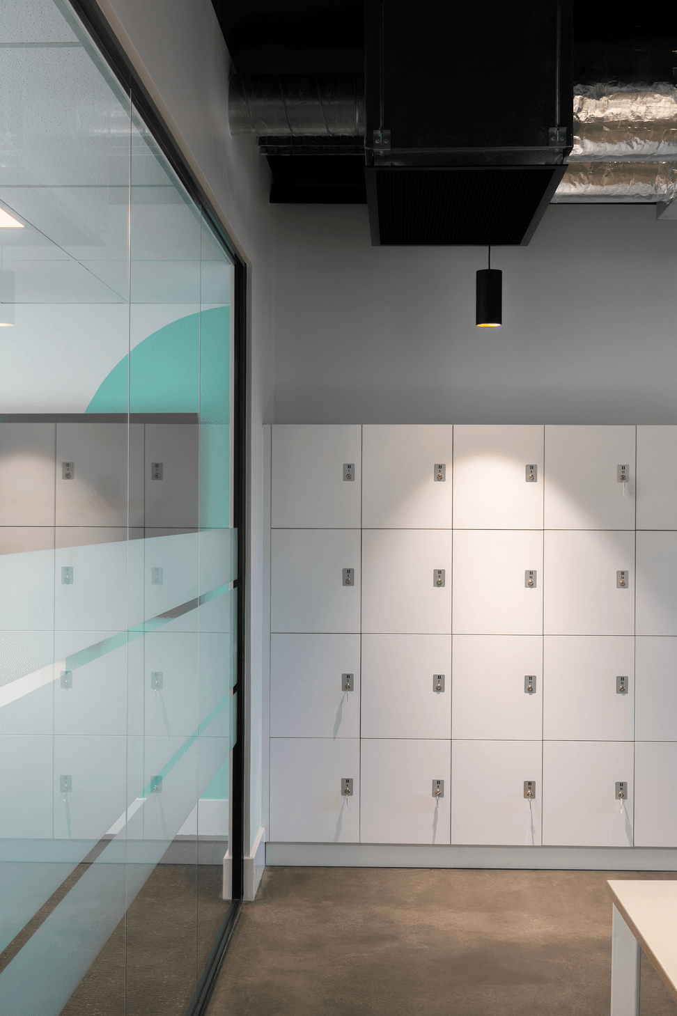 Photography: Andrew Purvis &amp; Unios Lighting