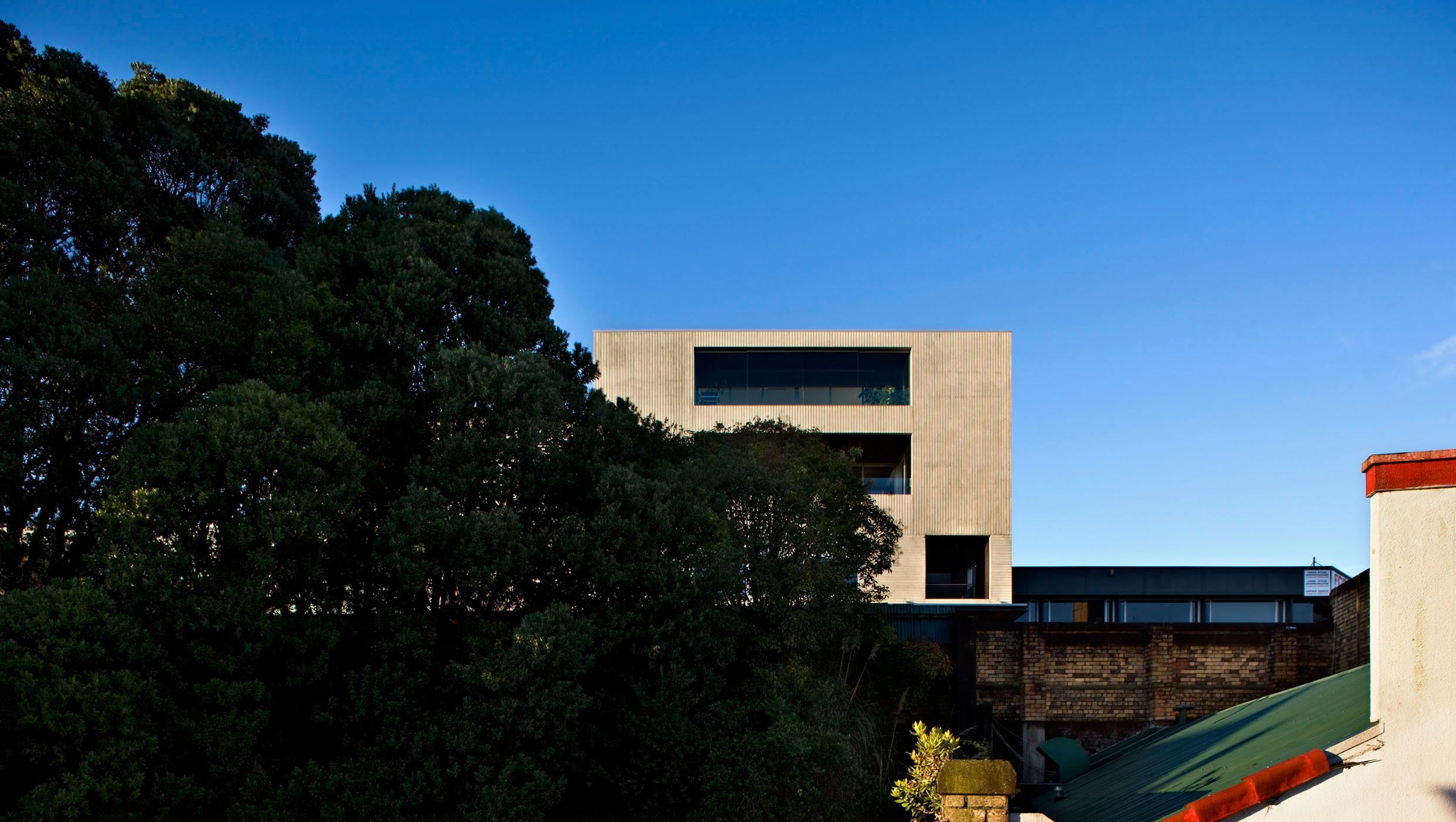 32 Drake Street
