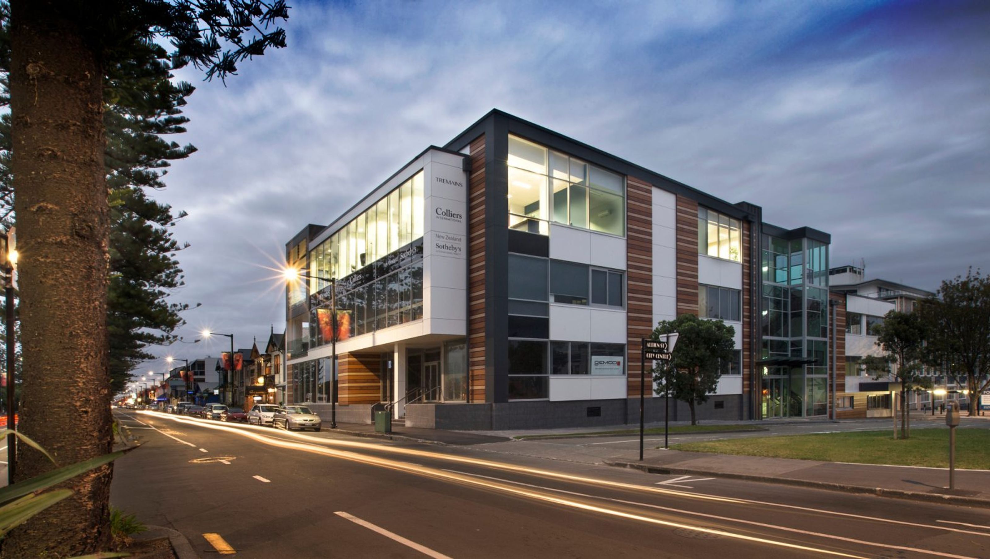 Napier Cosmopolitan Club