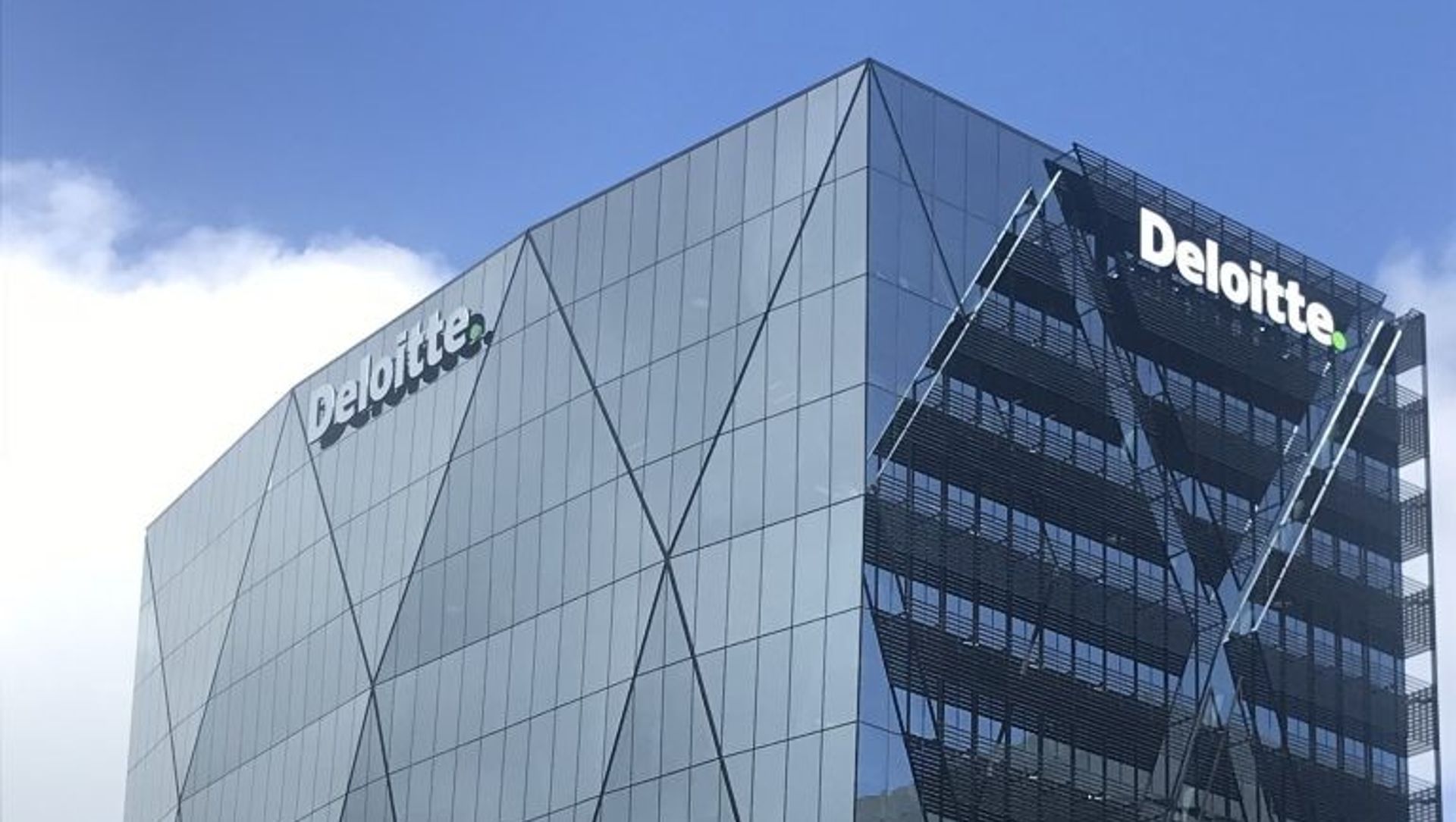 Deloitte New Building - Customhouse Quay, Wellington banner