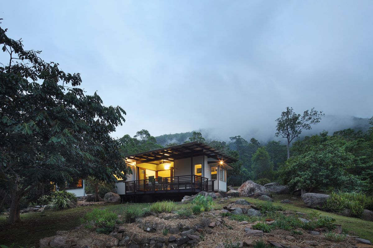Cedar Creek House and Studio