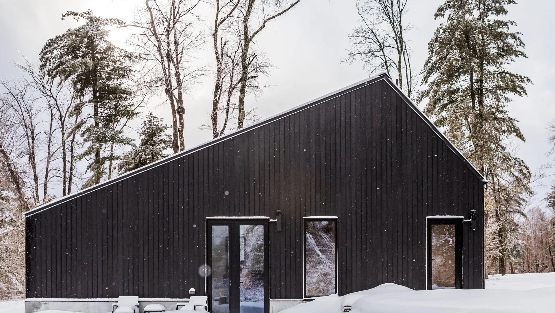Cascade Cabin banner