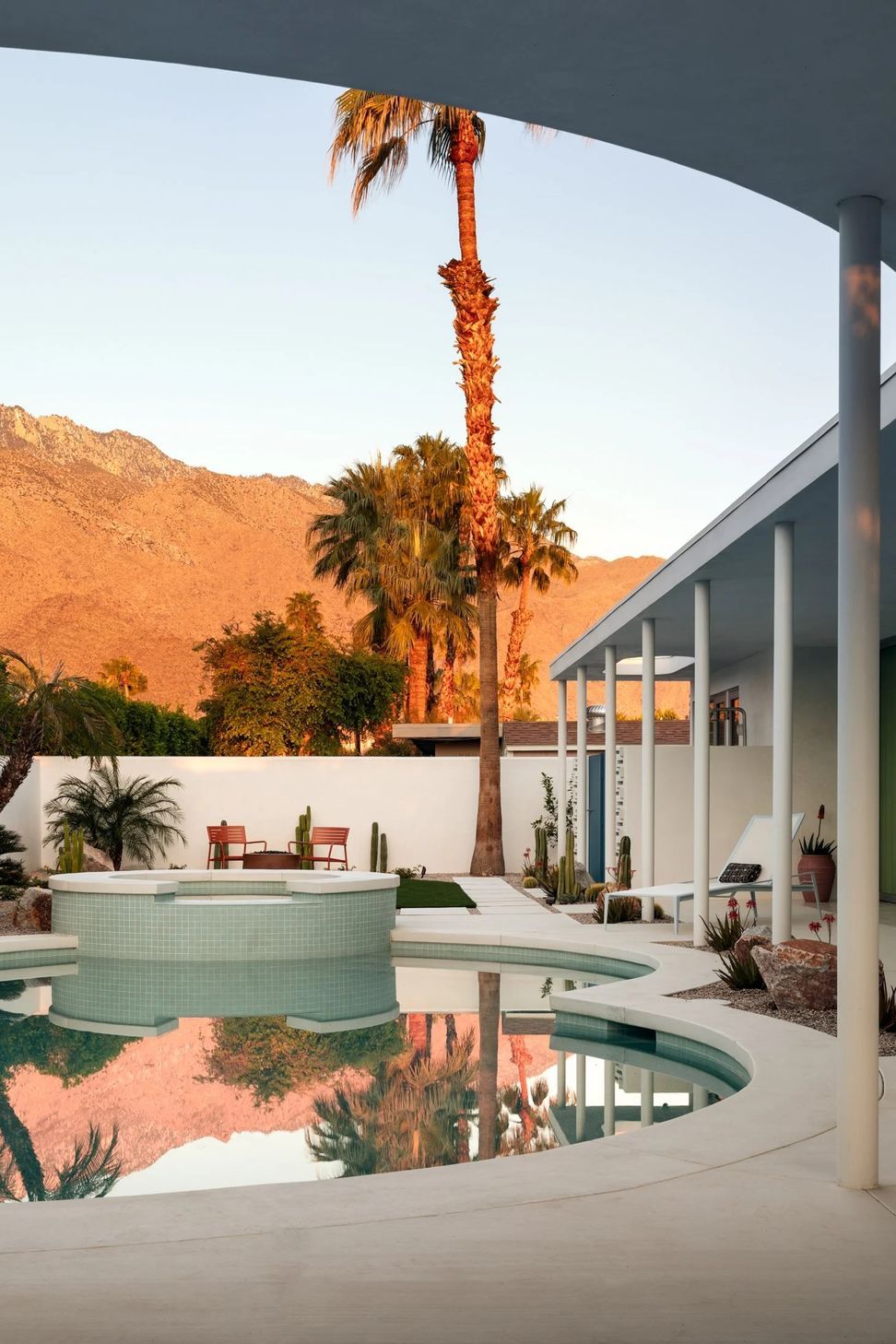 GuggenheimArchitectureandDesignStudioPortlandPalmSprings-2-ap-compressed.jpg