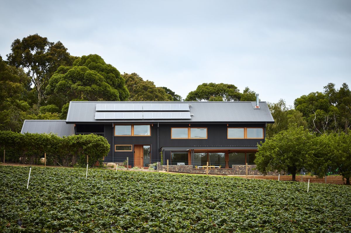 Main Ridge Barn