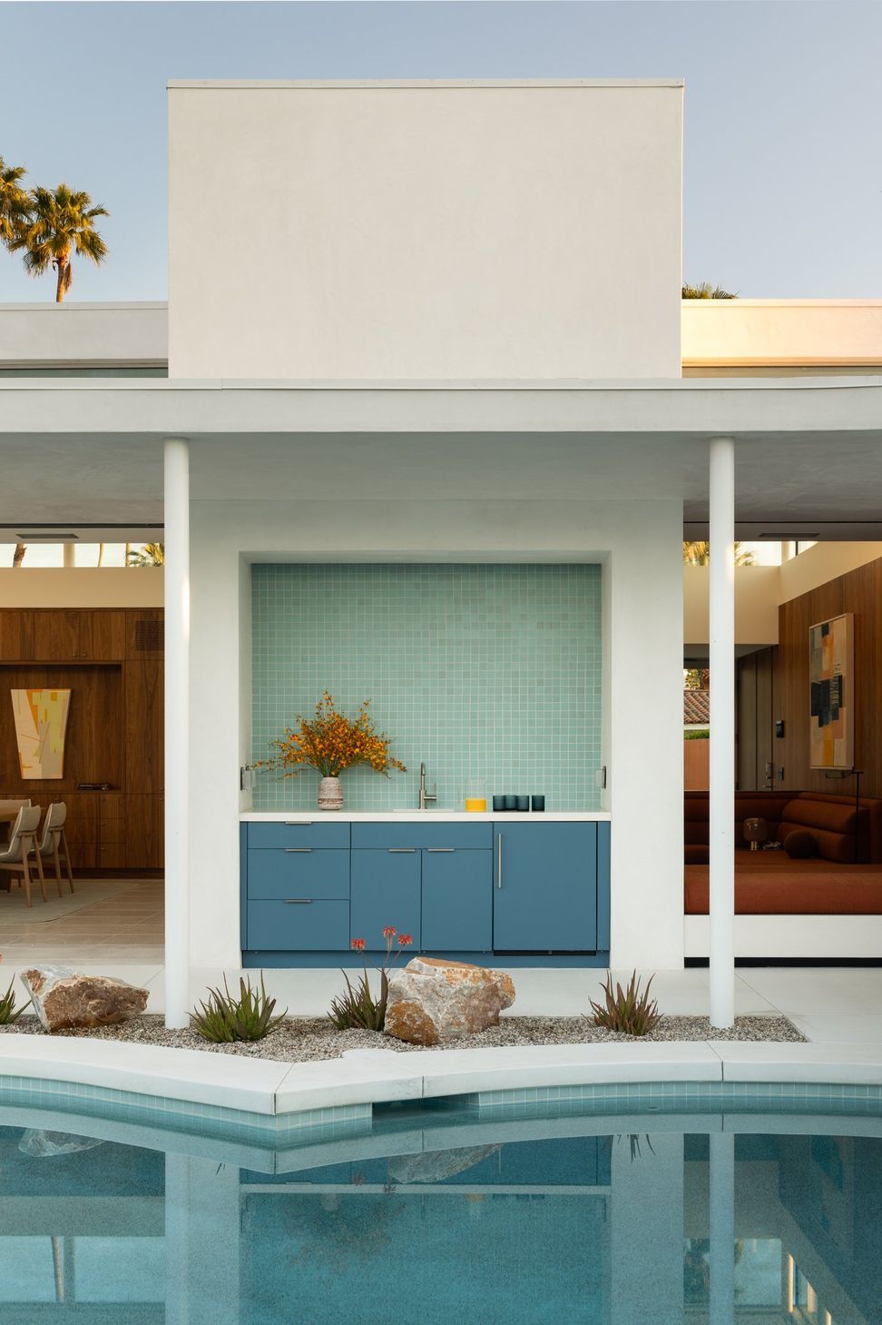 uggenheimArchitecturePalmSprings06.jpg