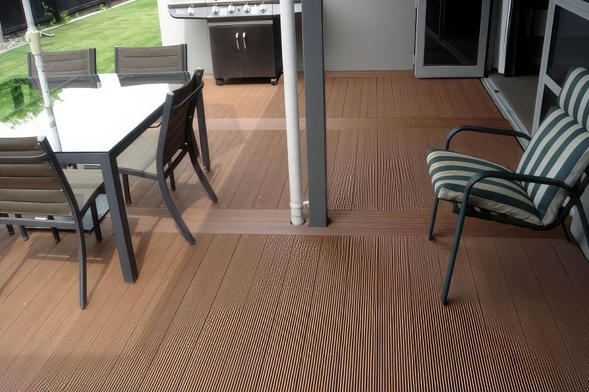 upCedar-fix-standard-scale-400x.jpg