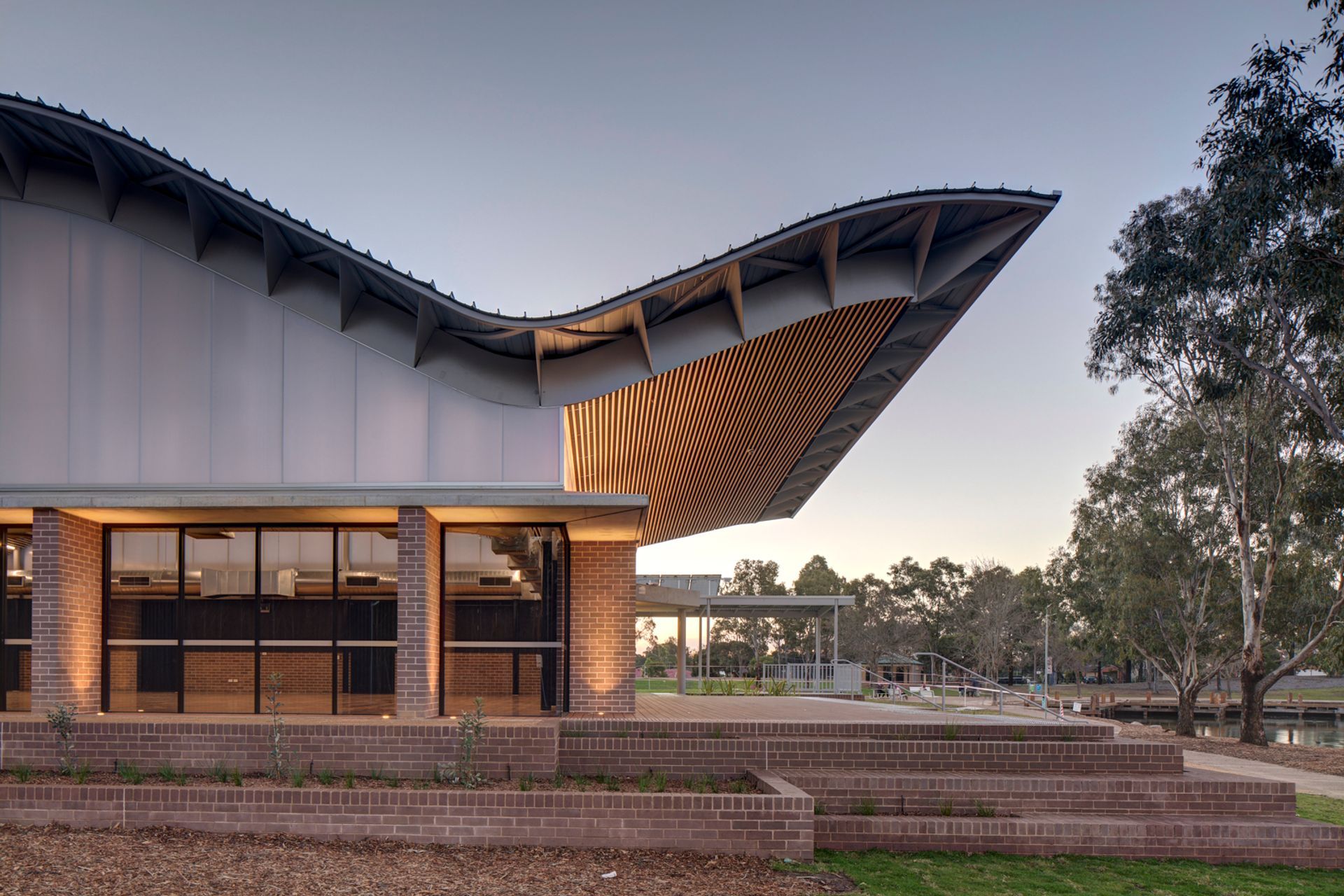 Woodcroft Neighbourhood Centre