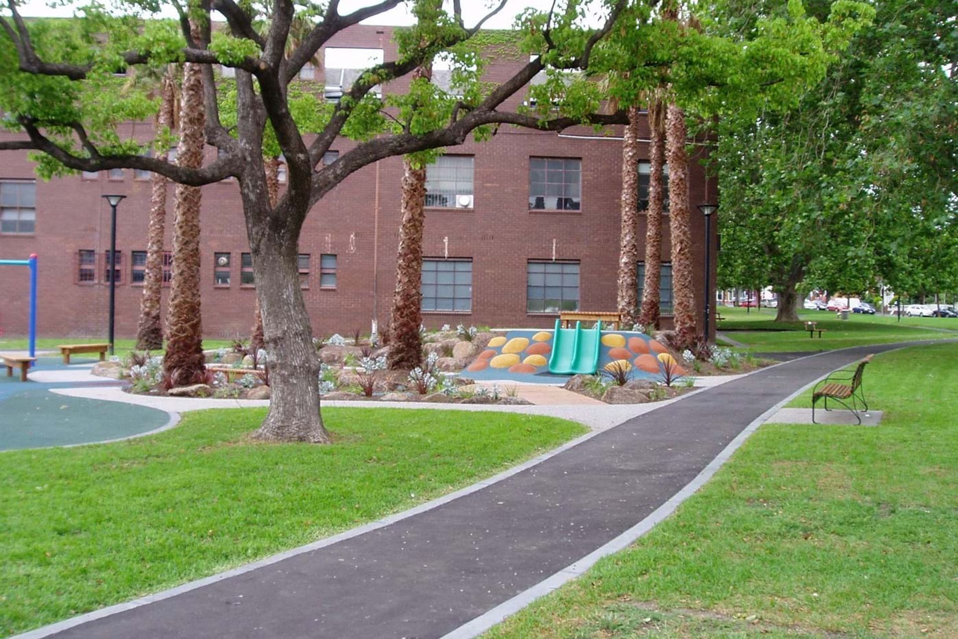 Grattan Garden
