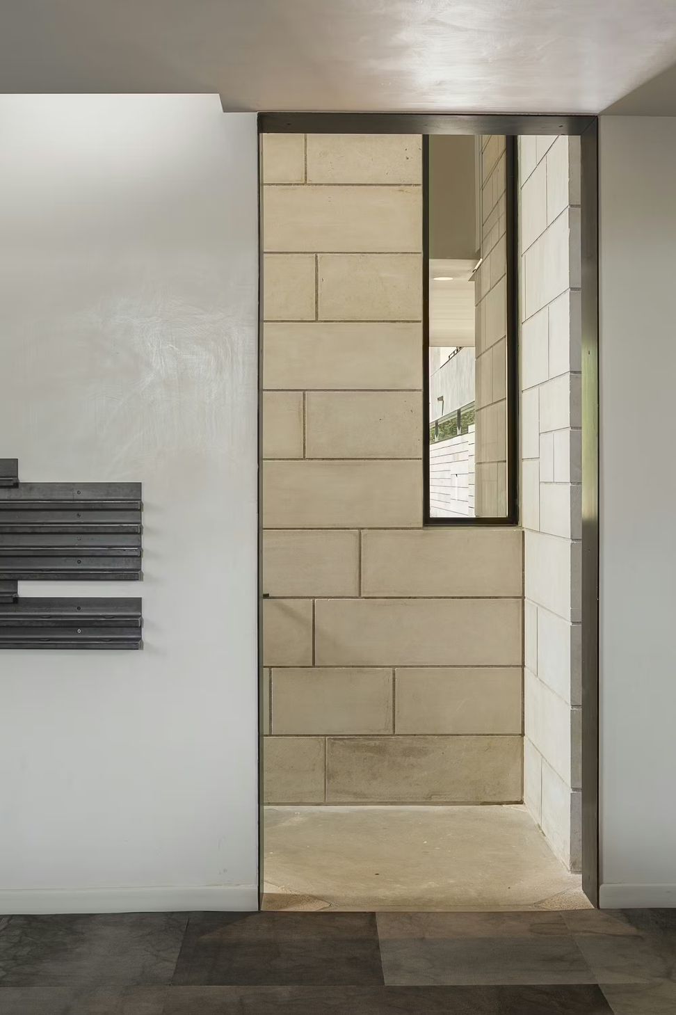 0702-Temple-Beth-Shalom-Synagogue-Andrew-Pogue-V-Interior-Doorway2022-12-14-155620oezv-ap-compressed.jpg