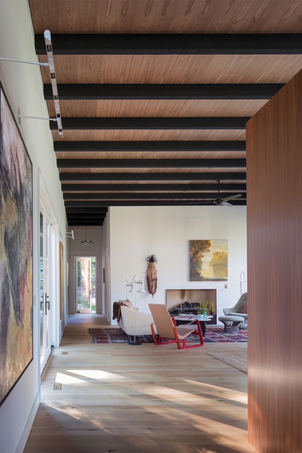 3-redwood-residence-living-area-01.jpeg