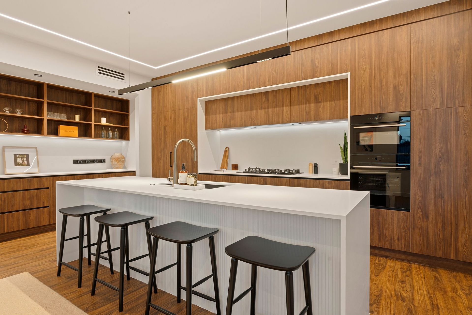 Kitchen-2-v2.jpg