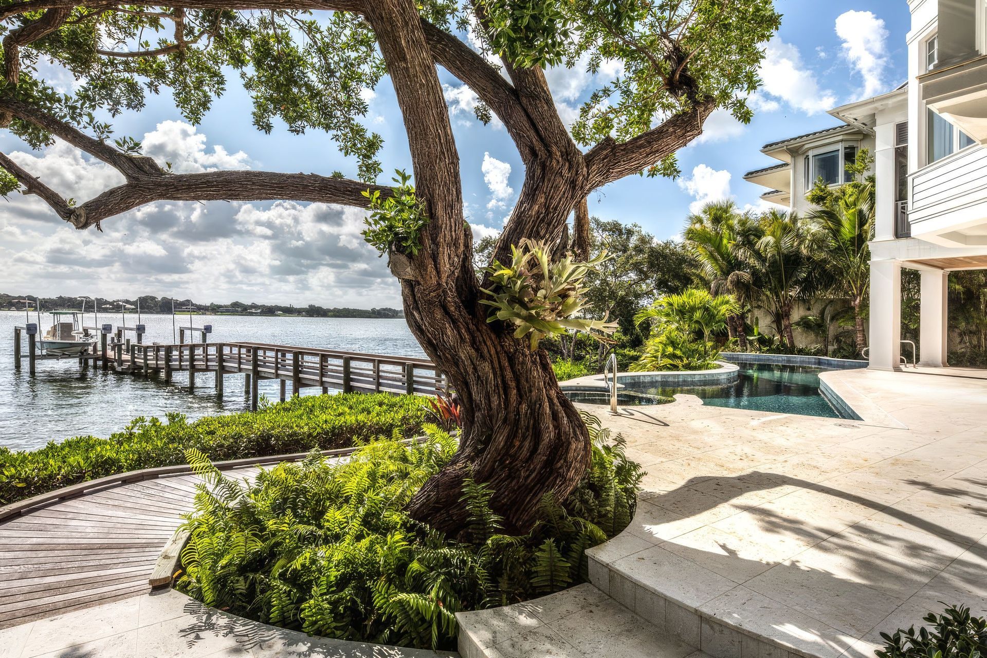 cmsa-casey-key-gulf-to-bay-bayfront-walkway-upscaled-by-Replicate.jpg