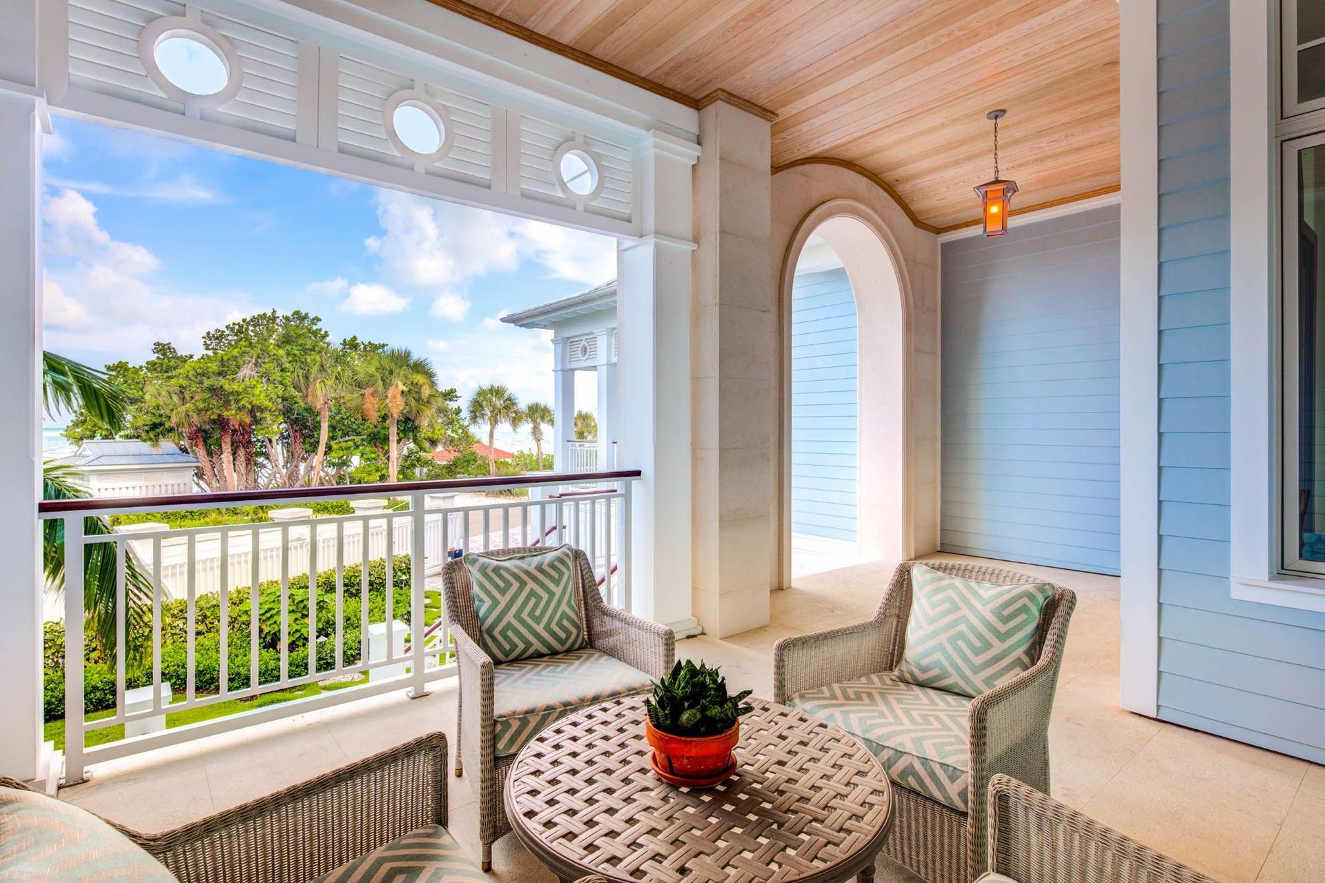 cmsa-casey-key-gulf-to-bay-covered-porch-seating.jpg