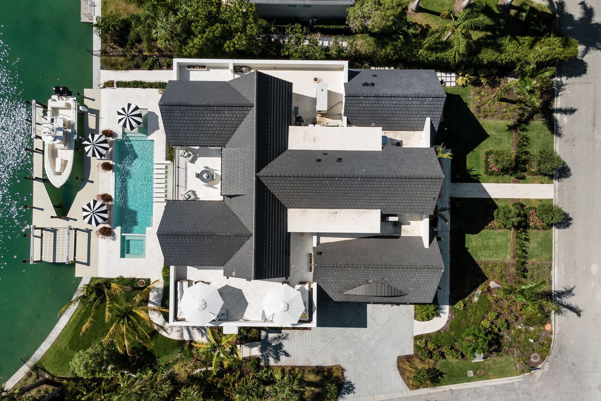 modern-four-square-sarasota-luxury-aerial-house.jpg