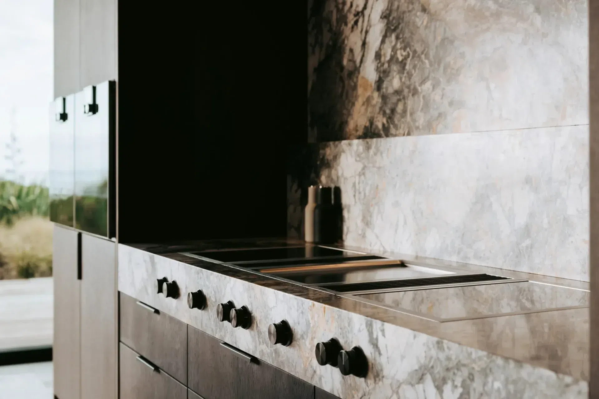 the-retreat-papamoa-Kitchen-03.webp