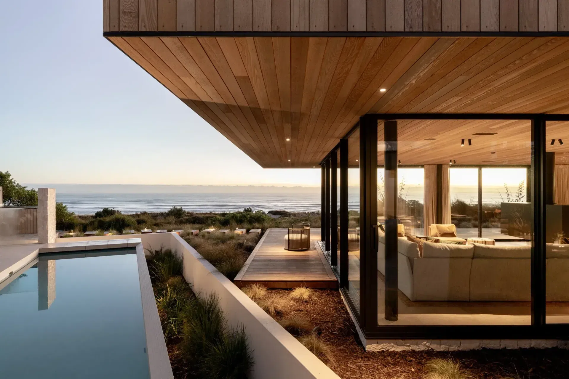 the-retreat-papamoa-pool-06.webp
