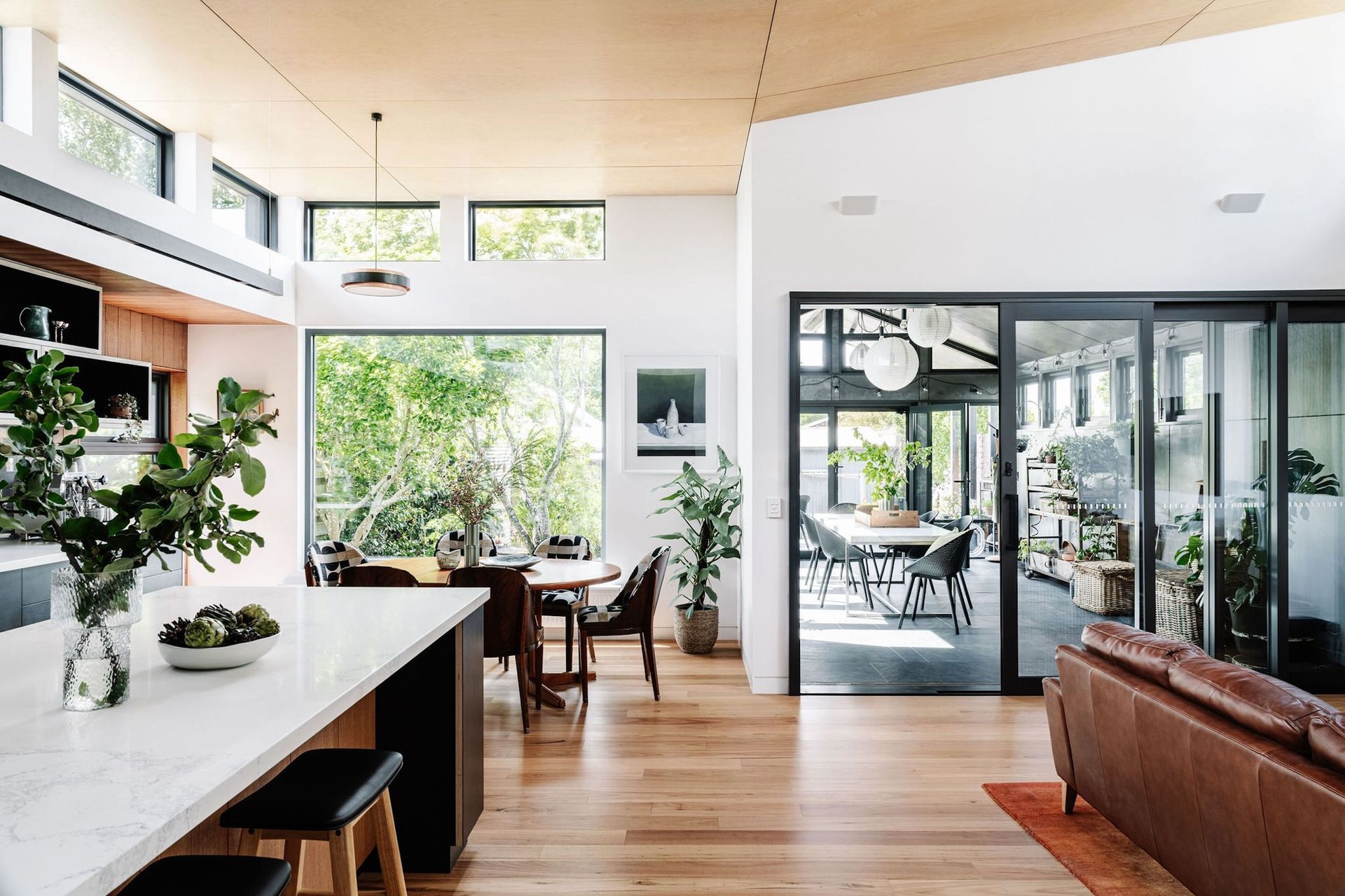 09-envirotecture-greenhousegrove-renovation-victoria-kitchen-2.jpg