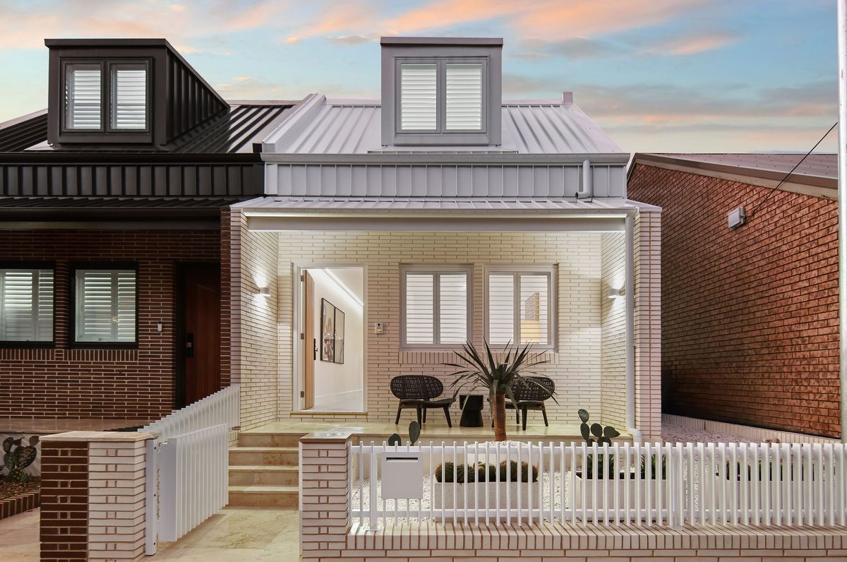 The Darley, Newtown