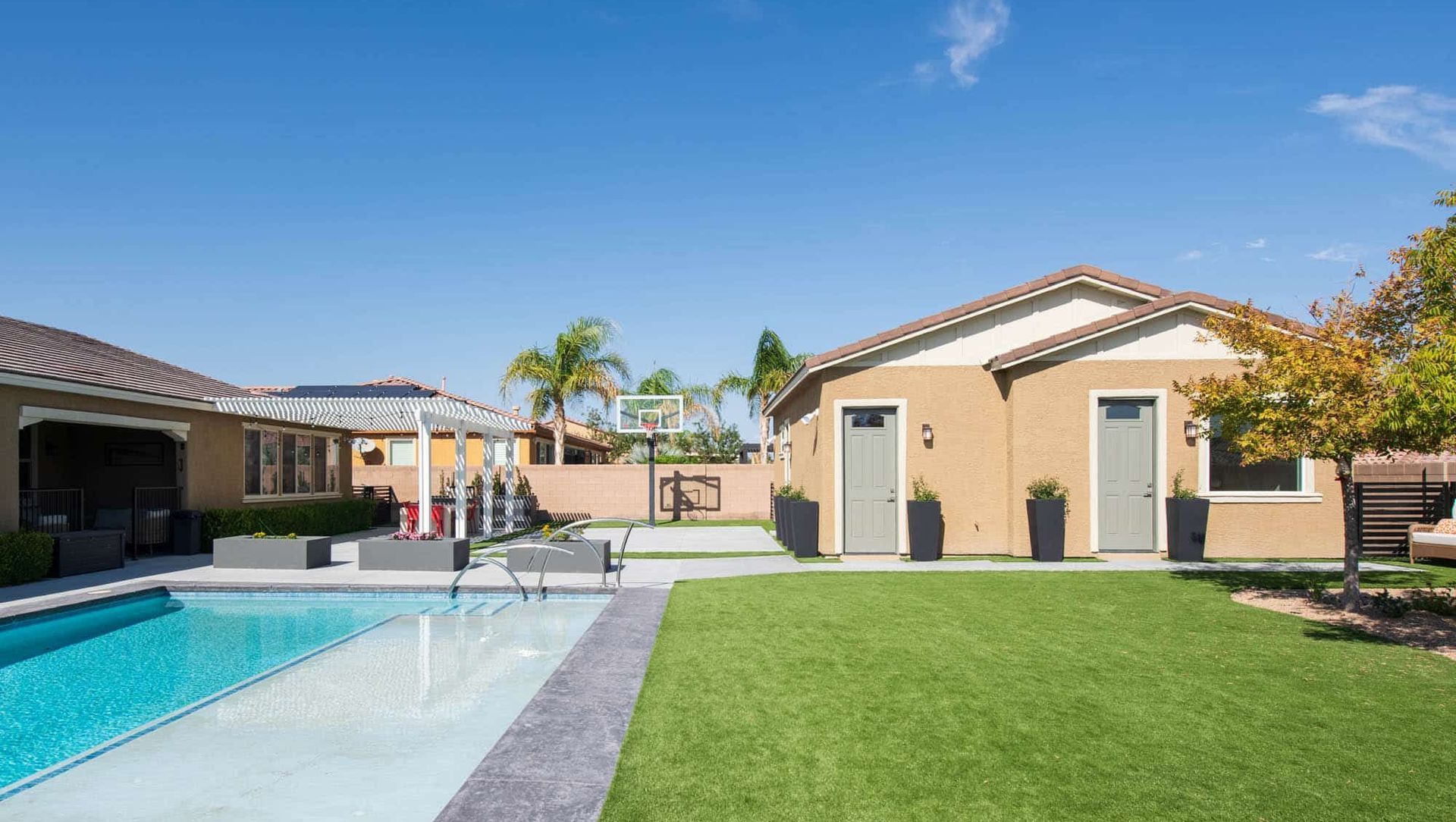 The Burrow Casita, Rhodes Ranch banner