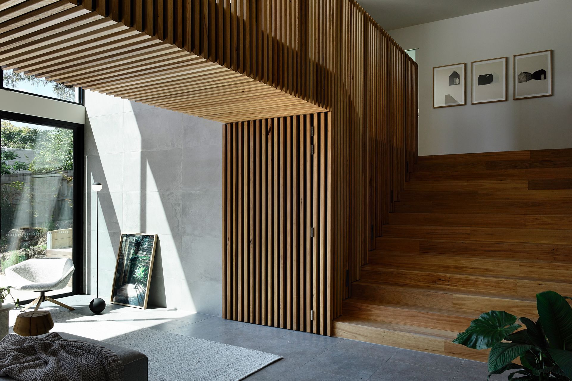 Link Bridge House