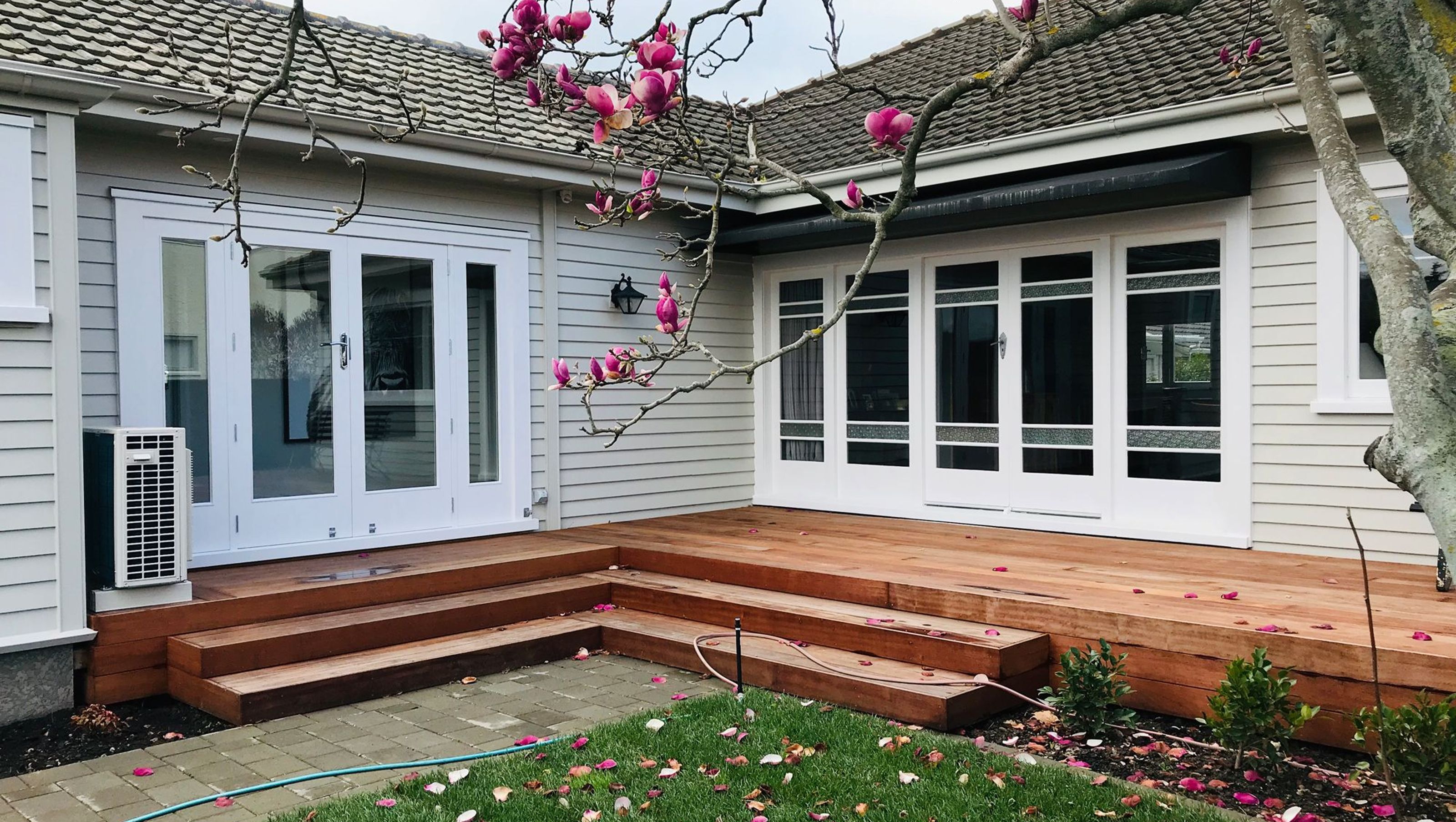 Herrick Street, Extension