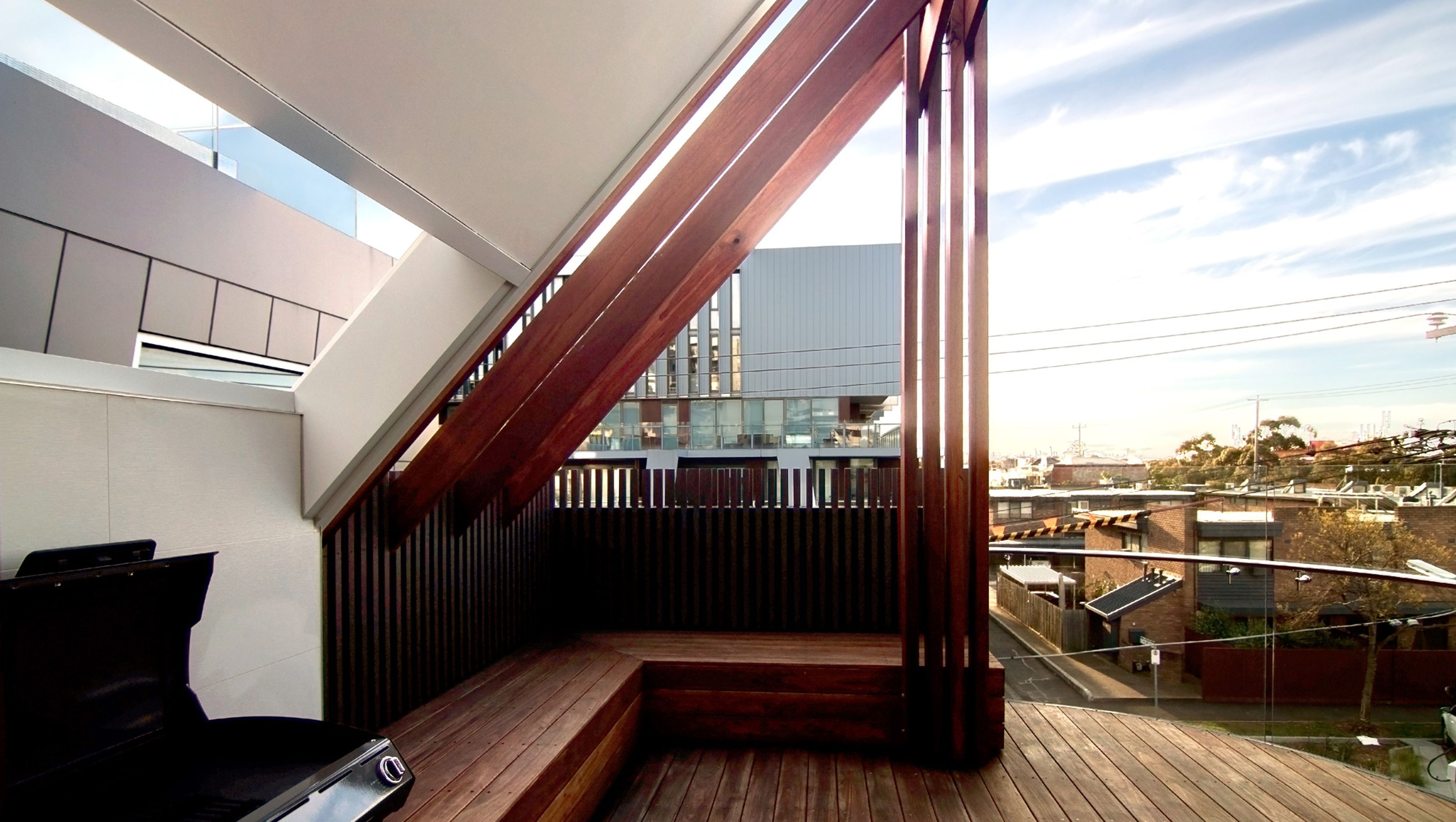 Serpentine House