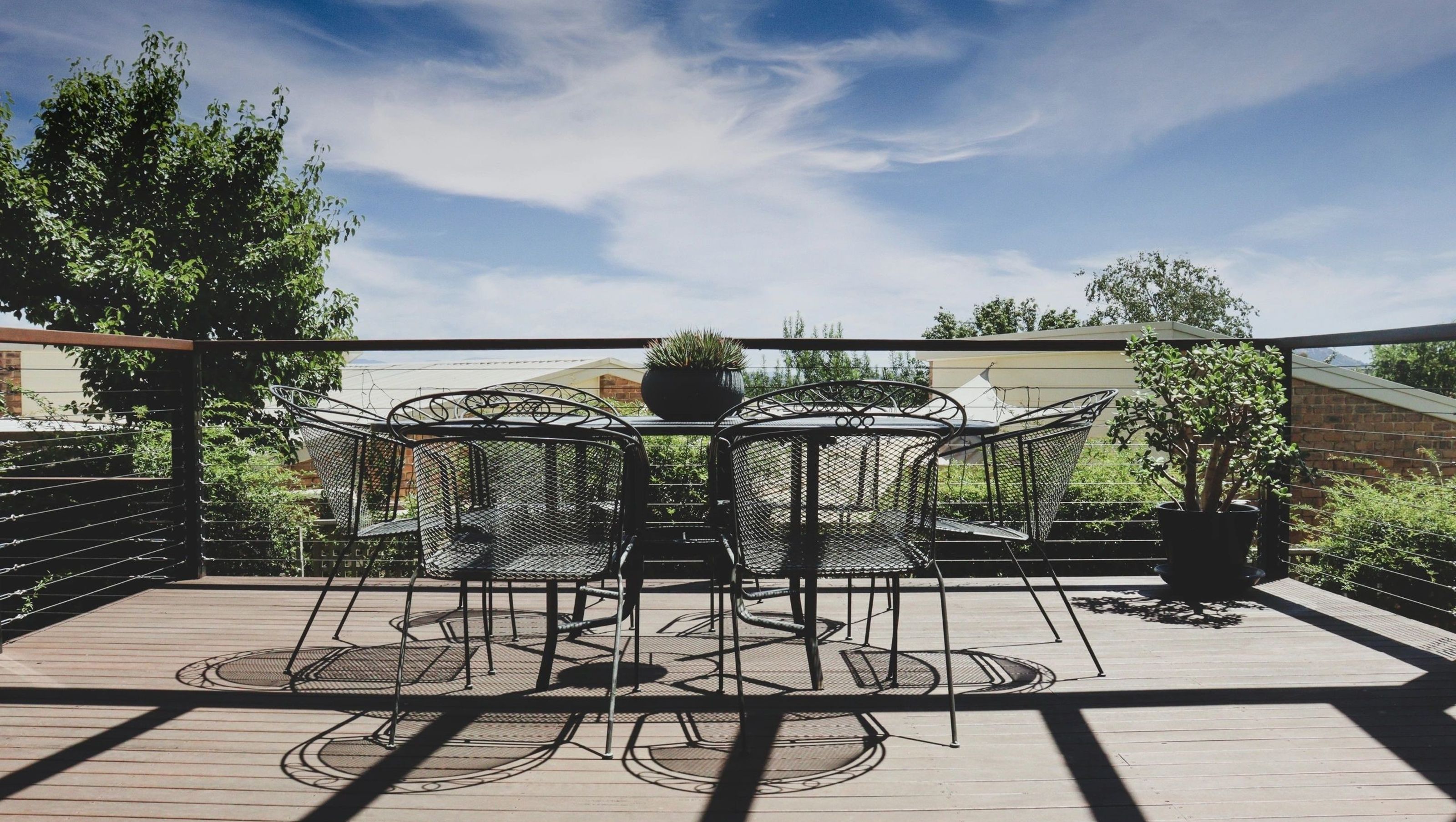 Calwell Deck