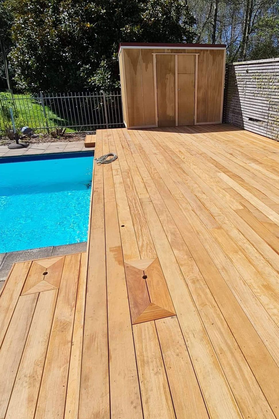 Garapa Pool Deck