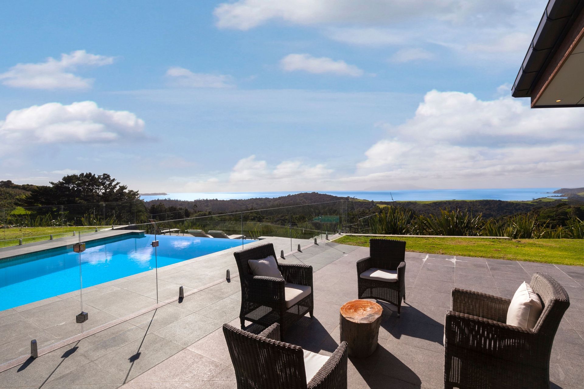 Custom Infinity Pool - Auckland