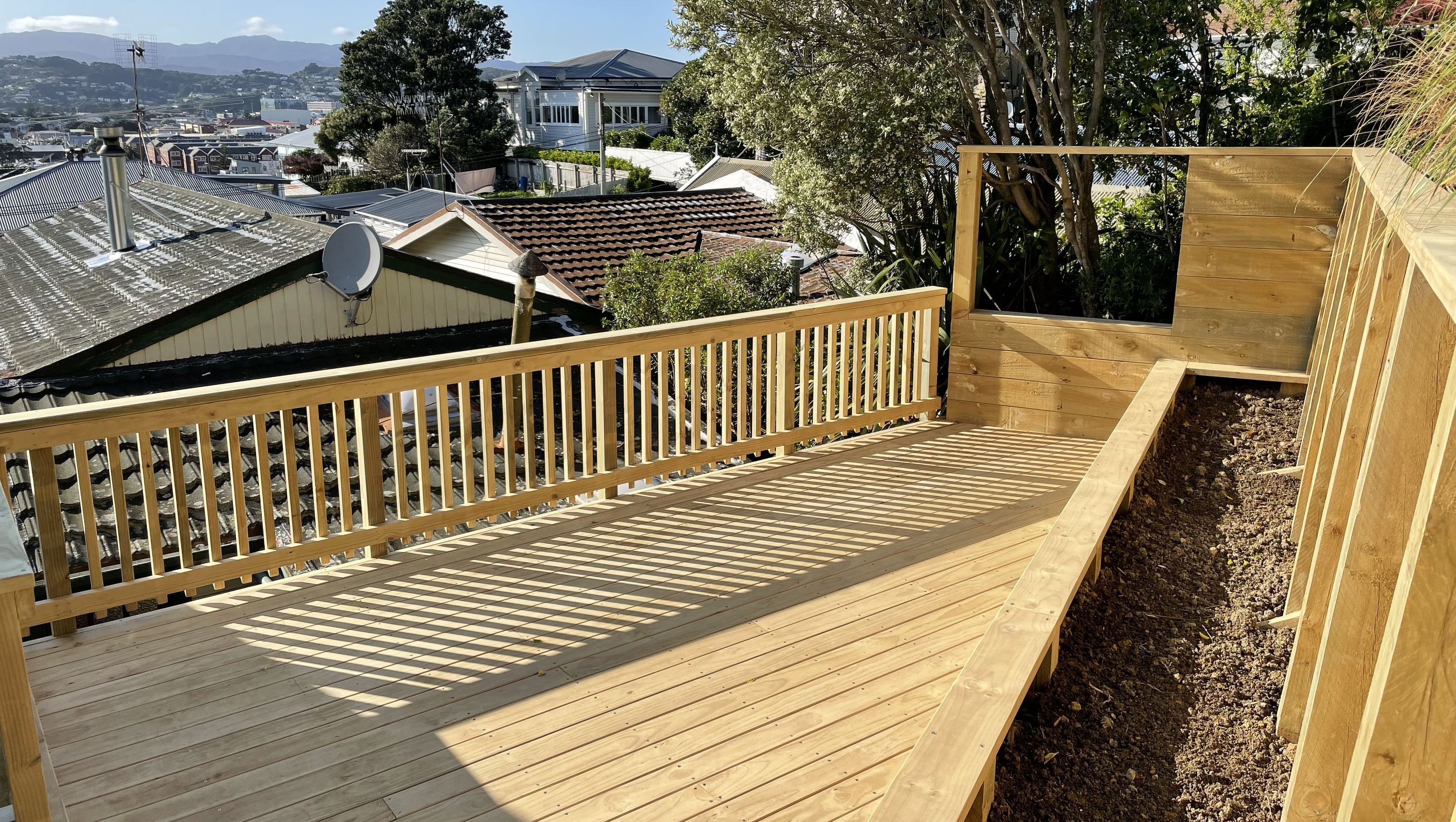 MELROSE DECK