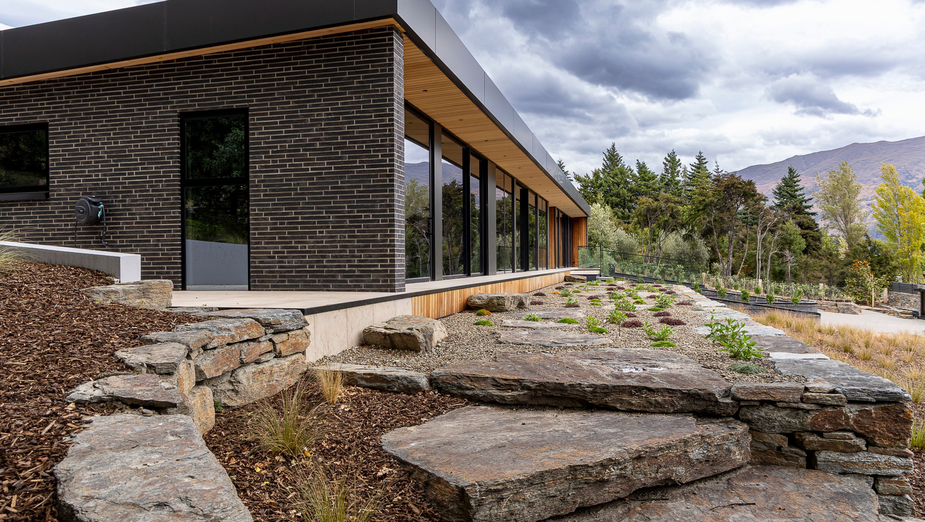Flagstone in its element