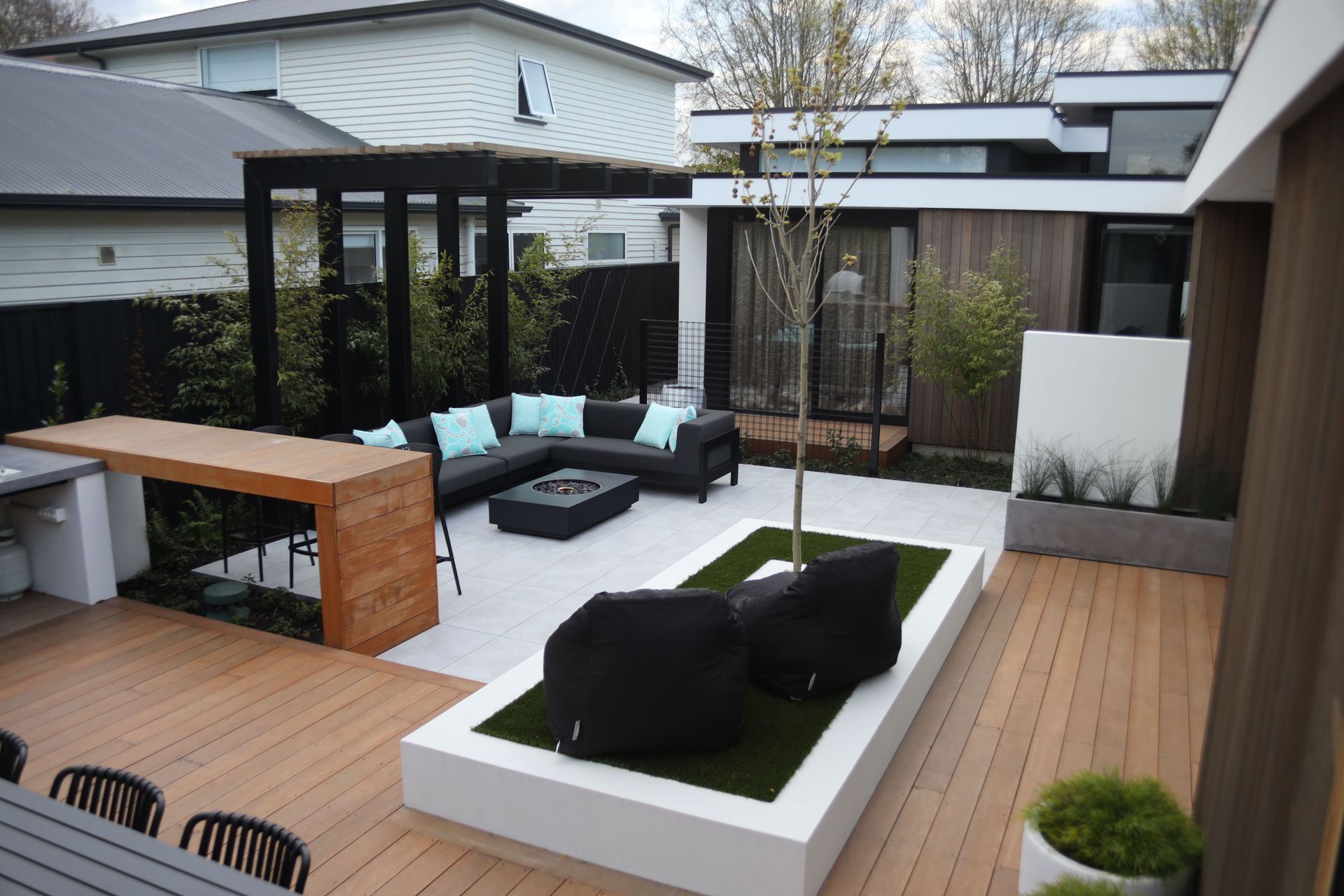 Fendalton-1.JPG