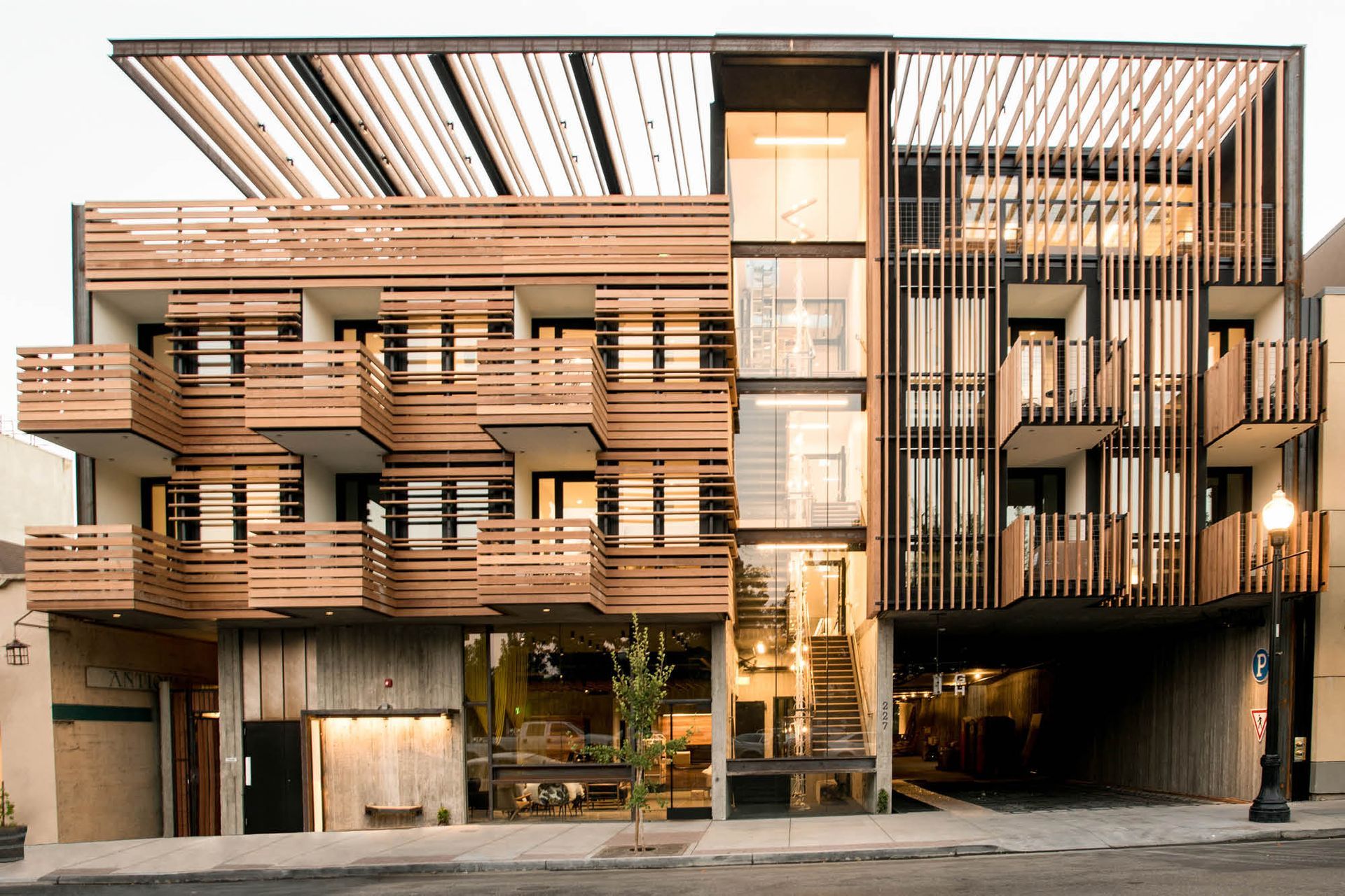 HarmonGuestHouse01.jpg