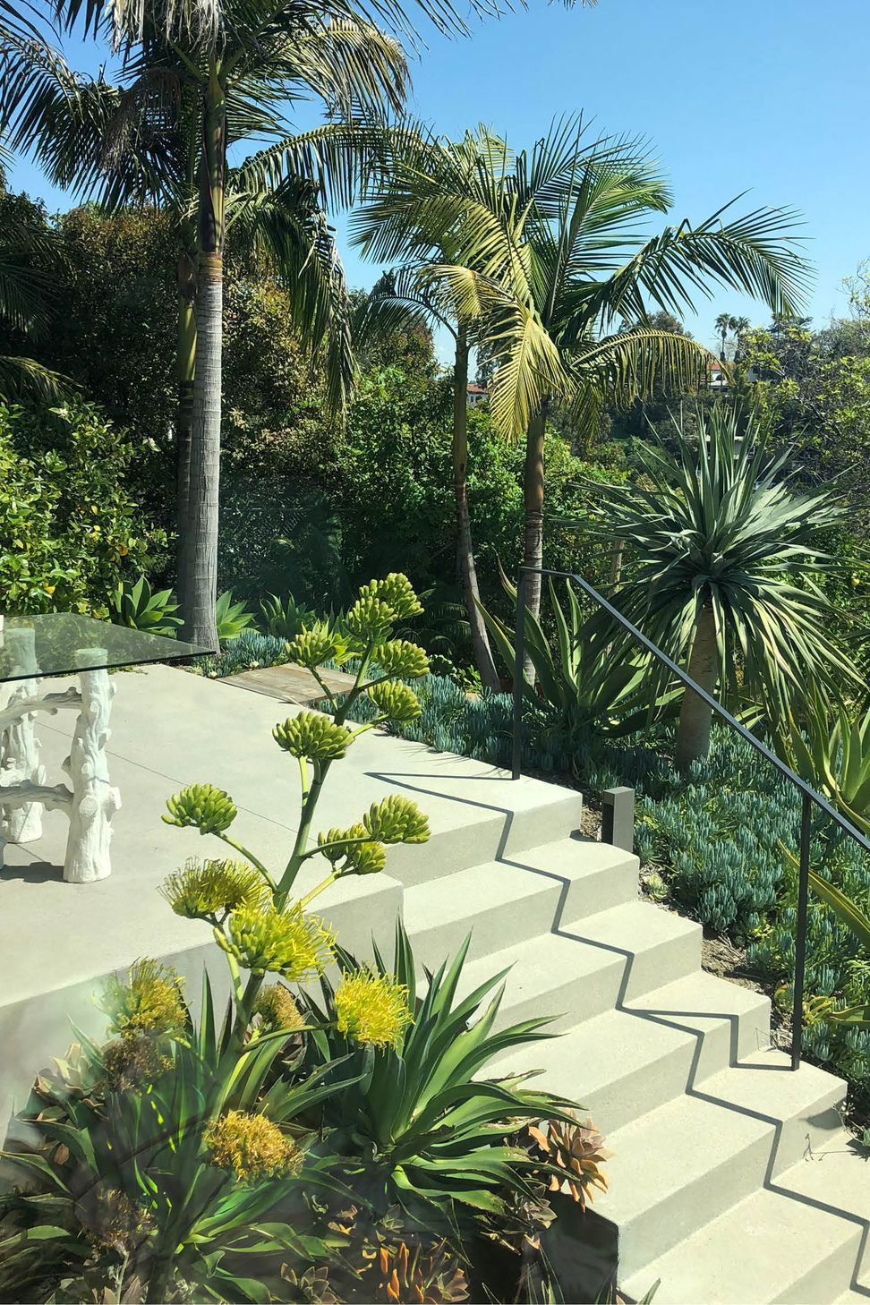 HollywoodHillsResidence03.jpg