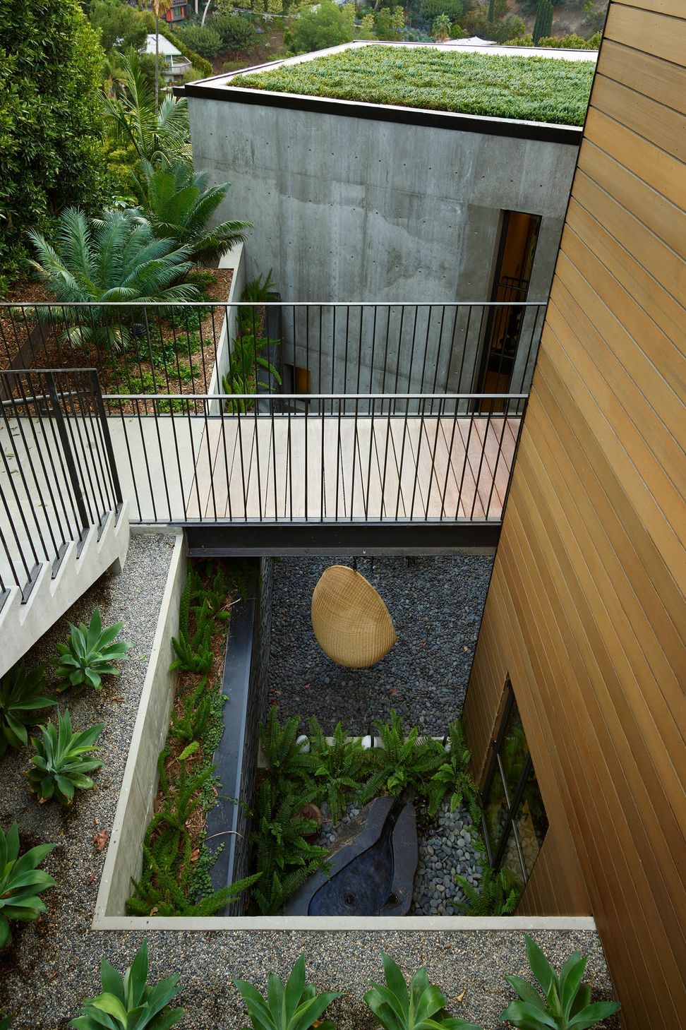 HollywoodHillsResidence10.jpg