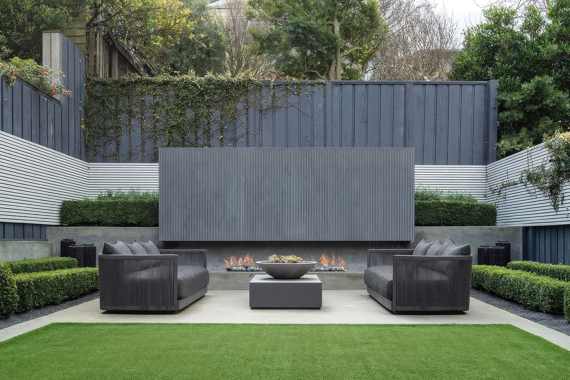 OneAbode-Quiet-Luxury-San-Francisco-Bay-Area-Garden-Design-09-upscaled-by-Replicate.jpg